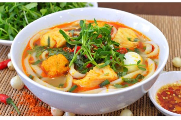 Cách làm bánh canh đậm đà dễ nấu tại nhà cach lam banh canh 2