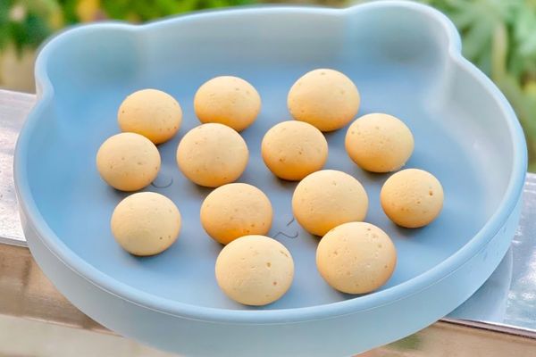 cach lam banh cho em be 1