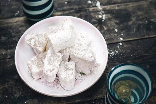 cach lam banh hong 1