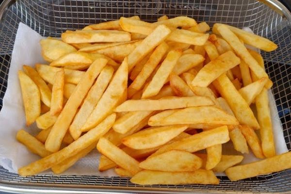 Cách làm bánh khoai tây chiên thơm ngon tại nhà cach lam banh khoai tay chien 2