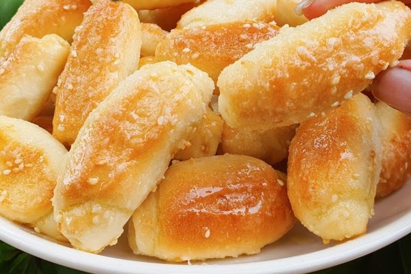 Cách làm bánh mì bơ sữa đúng vị công thức đơn giản cach lam banh mi bo sua 3