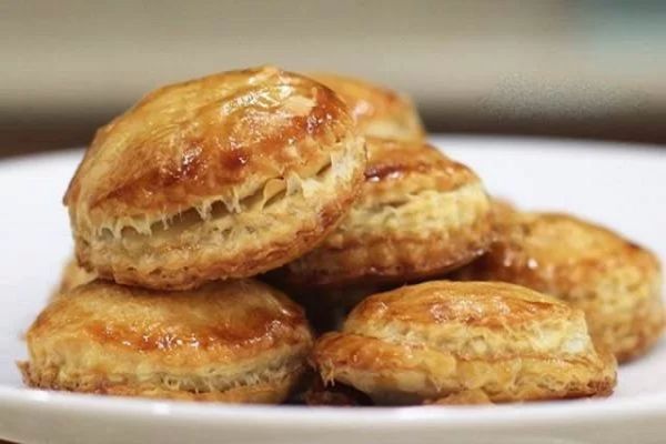 cach lam banh pateso 1