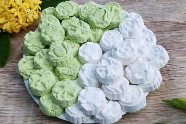 Cách làm bánh phục linh chuẩn vị hấp dẫn dễ làm cach lam banh phuc linh 2