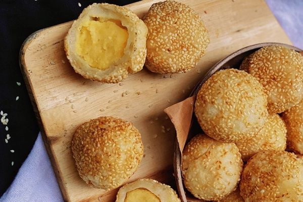 Cách làm bánh rán nhân đậu xanh đơn giản ai cũng làm được cach lam banh ran nhan dau xanh 1