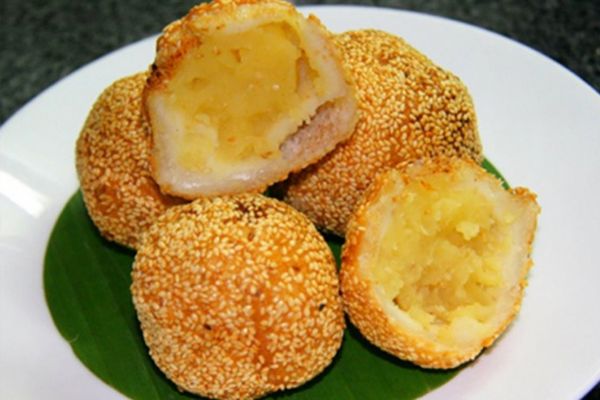 cach lam banh ran nhan dau xanh 3