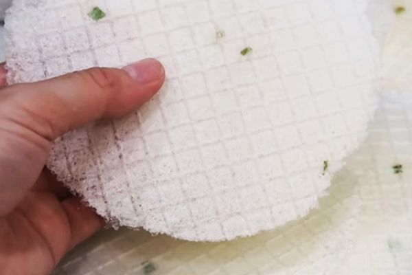 cach lam banh trang giay 3