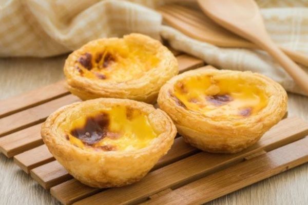 Cách làm bánh trứng đậm đà dễ nấu tại nhà cach lam banh trung 1