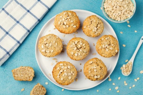 Cách làm bánh yến mạch sữa tươi thơm ngon, dễ làm cach lam banh yen mach sua tuoi 3