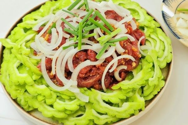 Cách làm bò né khổ qua bổ dưỡng lạ miệng tại nhà cach lam bo ne kho qua 1
