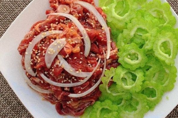 Cách làm bò né khổ qua bổ dưỡng lạ miệng tại nhà cach lam bo ne kho qua 2