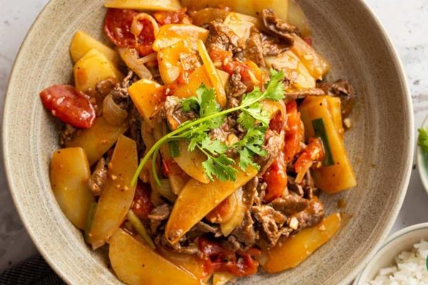 cach lam bo xao khoai tay 2