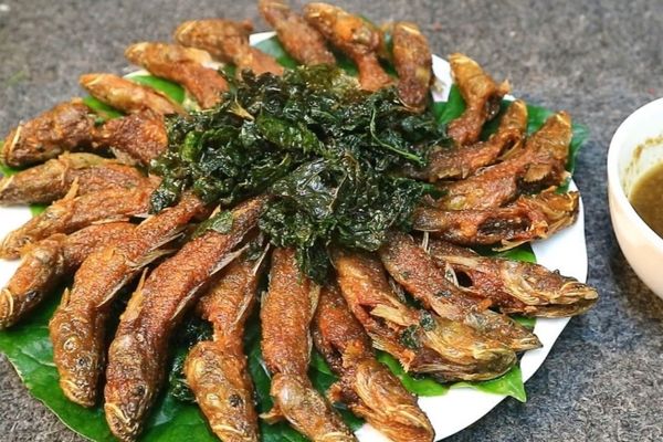 Cách làm cá bống chiên giòn đơn giản ai cũng làm được cach lam ca bong chien gion 2