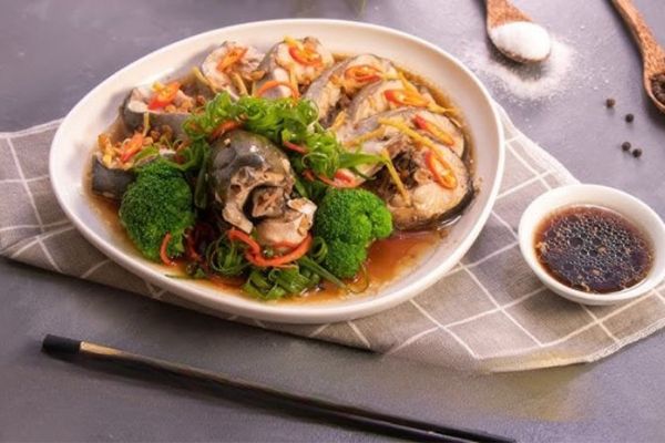 Cách làm cá cam hấp ngon, đơn giản, dễ làm tại nhà cach lam ca cam hap 1