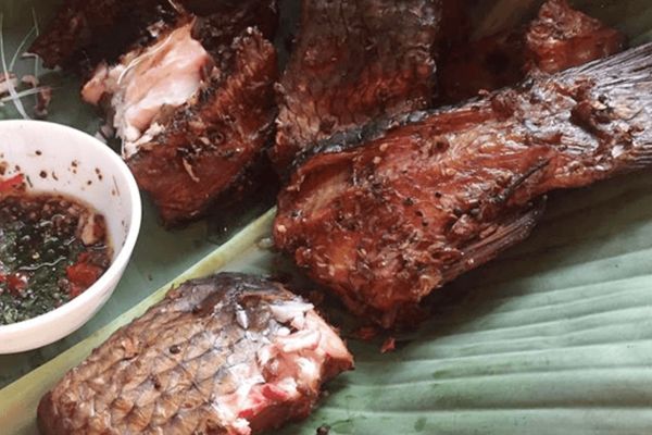 Cách làm cá gác bếp thơm khói, vị đậm đà truyền thống cach lam ca gac bep 1