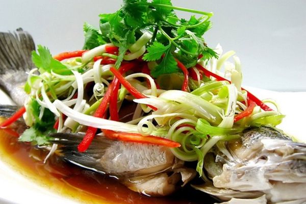 cach lam ca hap cuon banh trang 3