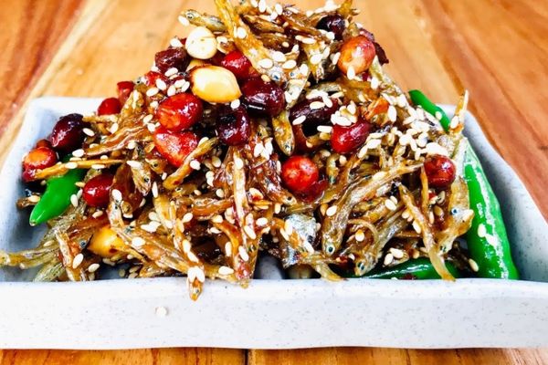 Cách làm cá mờm rim lạc đơn giản ai cũng làm được cach lam ca mom rim lac 1