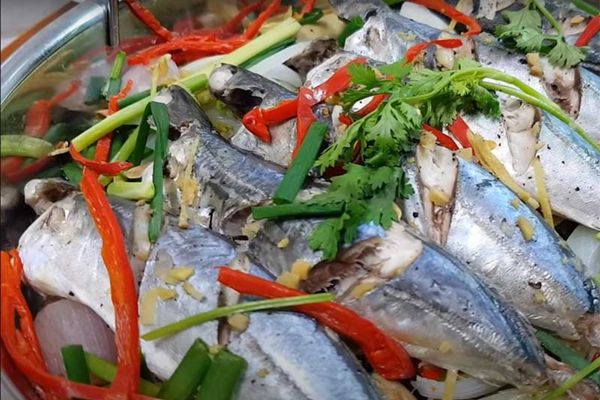 cach lam ca nuc hap cuon banh trang 3