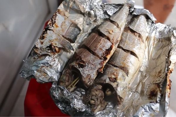 Cách làm cá song nướng ngọt thịt, thơm đậm đà cach lam ca song nuong 2