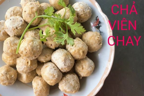 Cách làm cá viên chay giòn rụm, thanh đạm dễ ăn cach lam ca vien chay 2