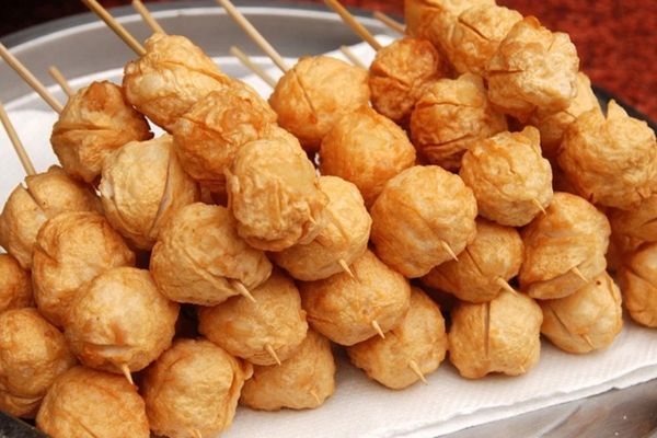 Cách làm cá viên chiên đậm đà dễ nấu tại nhà cach lam ca vien chien 1