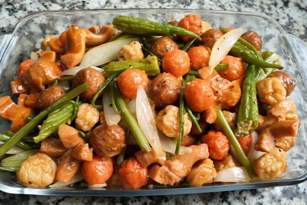 Cách làm cá viên chiên nước mắm đậm đà dễ nấu tại nhà cach lam ca vien chien nuoc mam 3