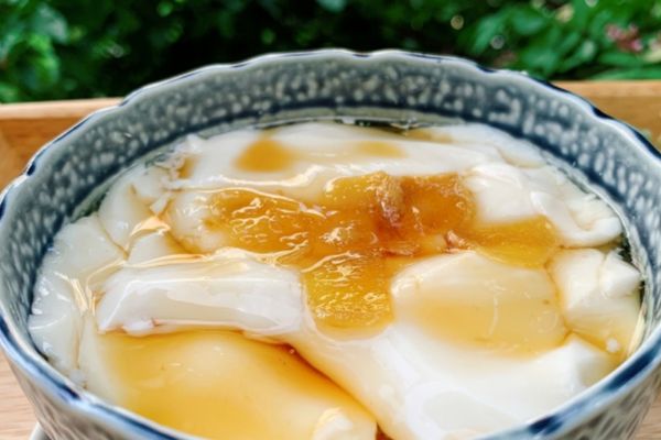 Cách làm đậu hũ nước đường mềm ngọt thanh mát món tráng miệng cach lam dau hu nuoc duong 1