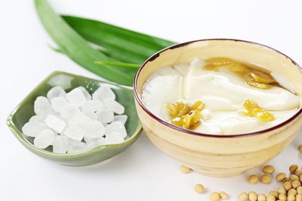 Cách làm đậu hũ nước đường mềm ngọt thanh mát món tráng miệng cach lam dau hu nuoc duong 2