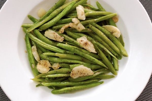 Cách làm đậu que xào tỏi thơm lừng cho bữa cơm ngon cach lam dau que xao toi 2