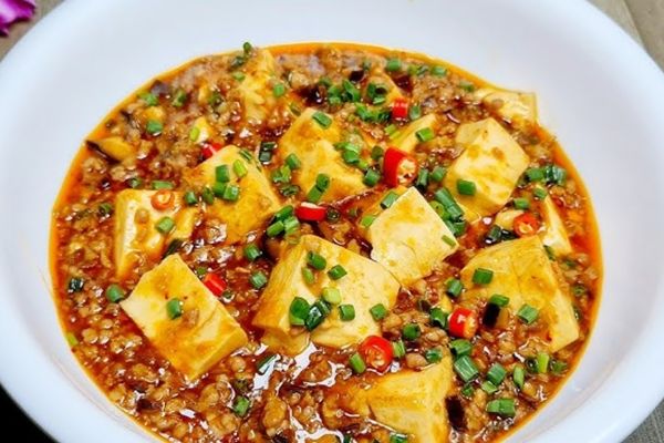 Cách làm đậu sốt thịt băm đậm đà ăn với cơm nóng cach lam dau sot thit bam 1