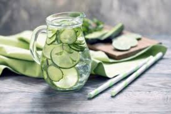 Cách làm detox dưa leo giải nhiệt tốt cho làn da cach lam detox dua leo 2