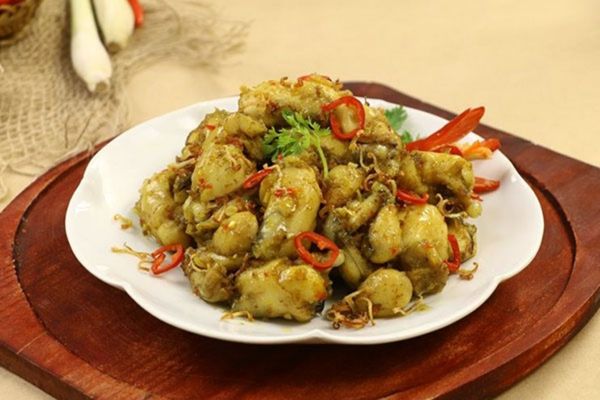 cach lam ech xao sa ot 3