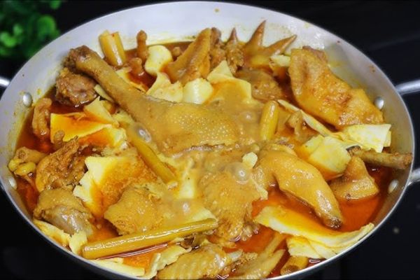 Cách làm gà giả cầy miền Tây chuẩn vị, đậm đà hương quê cach lam ga gia cay mien tay 1