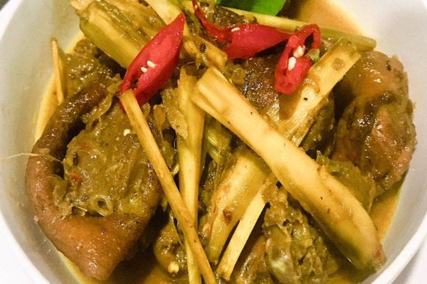 Cách làm gà giả cầy miền Tây chuẩn vị, đậm đà hương quê cach lam ga gia cay mien tay 2