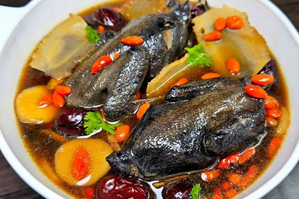 Cách làm gà hầm thuốc bắc đơn giản ai cũng làm được cach lam ga ham thuoc bac 1