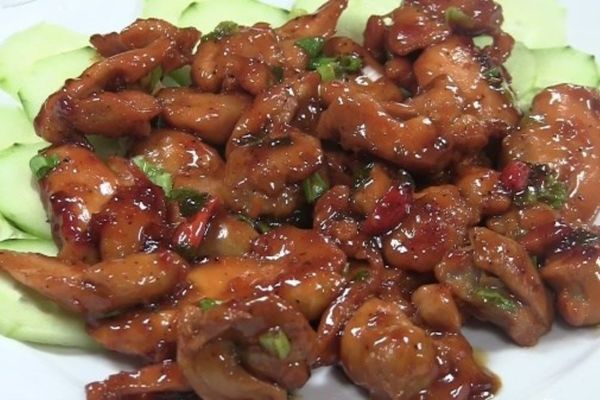 Cách làm gà kho mặn ngon miệng, dễ làm tại nhà cach lam ga kho man 2