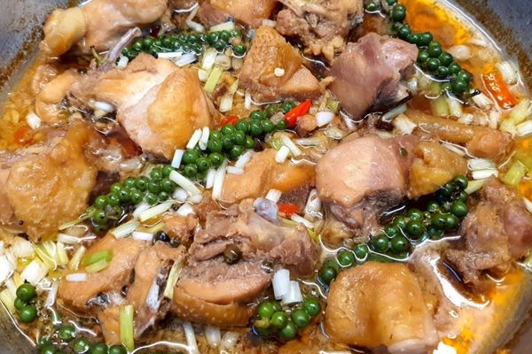 cach lam ga kho tieu 2