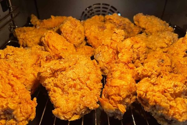 Cách làm gà rán KFC tại nhà đúng vị nhất cach lam ga ran kfc 1