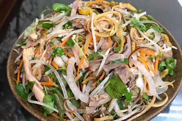 Cách làm gà tái chanh thanh mát, đậm vị khó cưỡng cach lam ga tai chanh 2