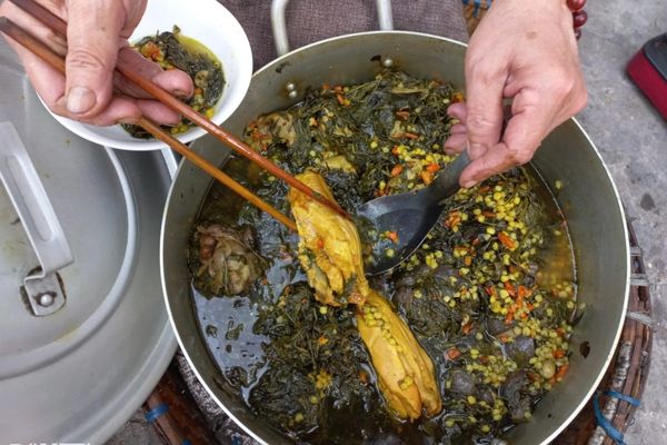 Cách làm gà tần đơn giản ai cũng làm được cach lam ga tan 3