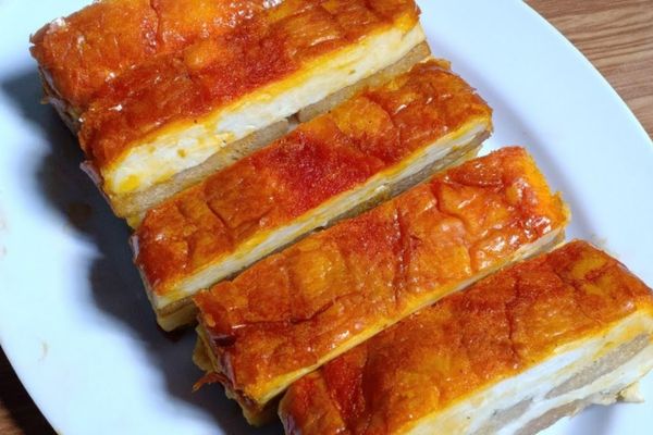 Cách làm heo quay chay giòn da vàng ruộm chuẩn vị cach lam heo quay chay 1