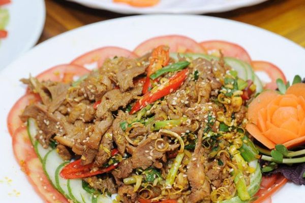 Cách làm heo xào lăn đơn giản thơm đậm cực đưa cơm cach lam heo xao lan 2