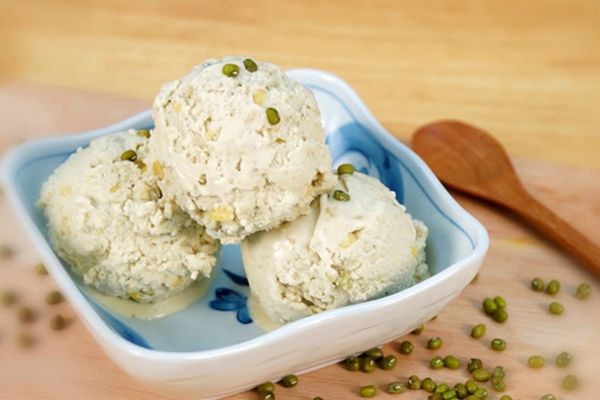 cach lam kem dau xanh 2