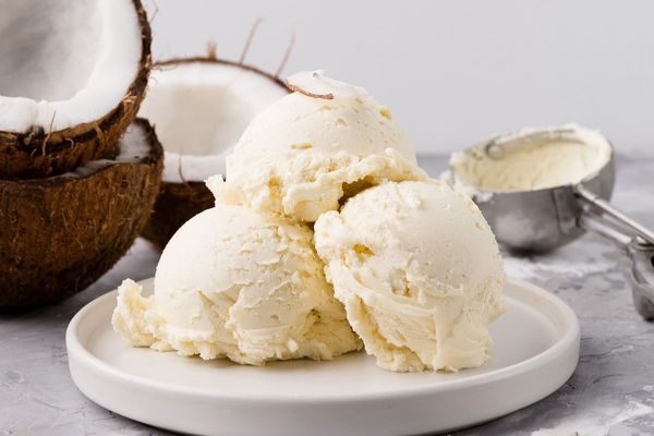 Cách làm kem dừa tại nhà đúng vị nhất cach lam kem dua 2