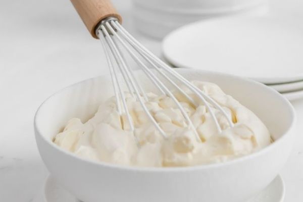 Cách làm kem muối thơm ngon tại nhà cach lam kem muoi 3