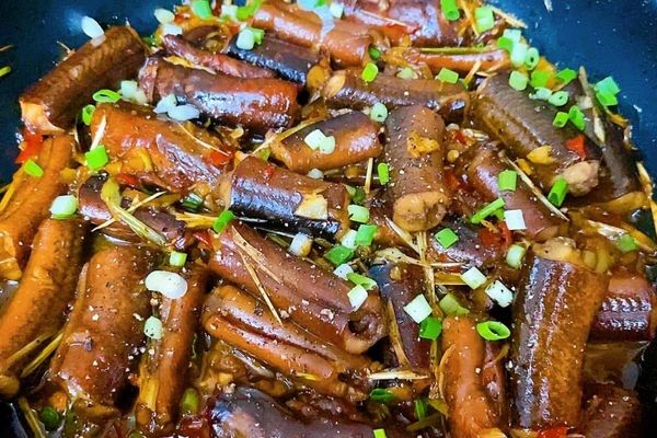 Cách làm lươn kho sả ớt cay thơm không tanh dễ ăn cach lam luon kho sa ot 1