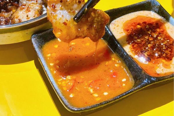 Cách làm muối chấm đồ nướng cay mặn thơm bùng vị cach lam muoi cham do nuong 3