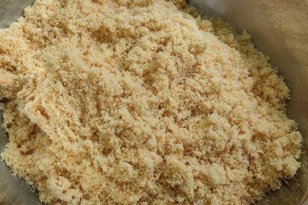 Cách làm muối hồng kông cay mặn đậm vị cực ngon cach lam muoi hong kong 2