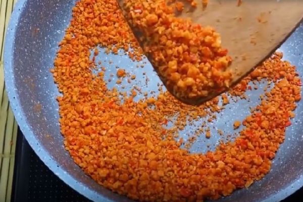 cach lam muoi ot rang 2