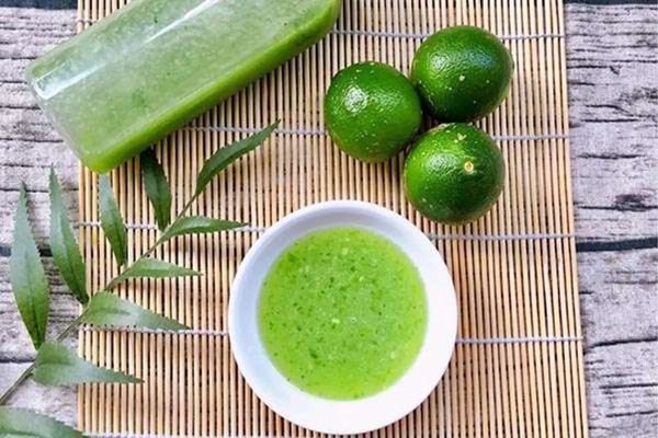 Cách làm muối ớt xanh chấm hải sản siêu ngon dễ làm cach lam muoi ot xanh 1