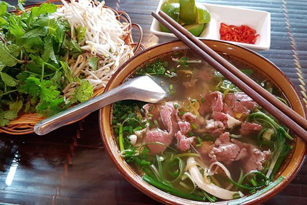 Cách làm phở bò thơm ngon đậm đà nước dùng chuẩn cach lam pho bo 3